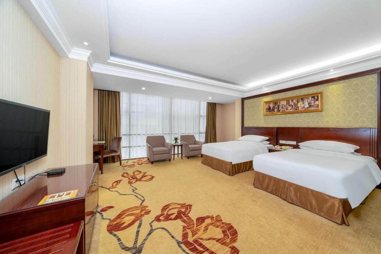 Vienna Hotel Dongguan Houjie Exhibition Center 외부 사진