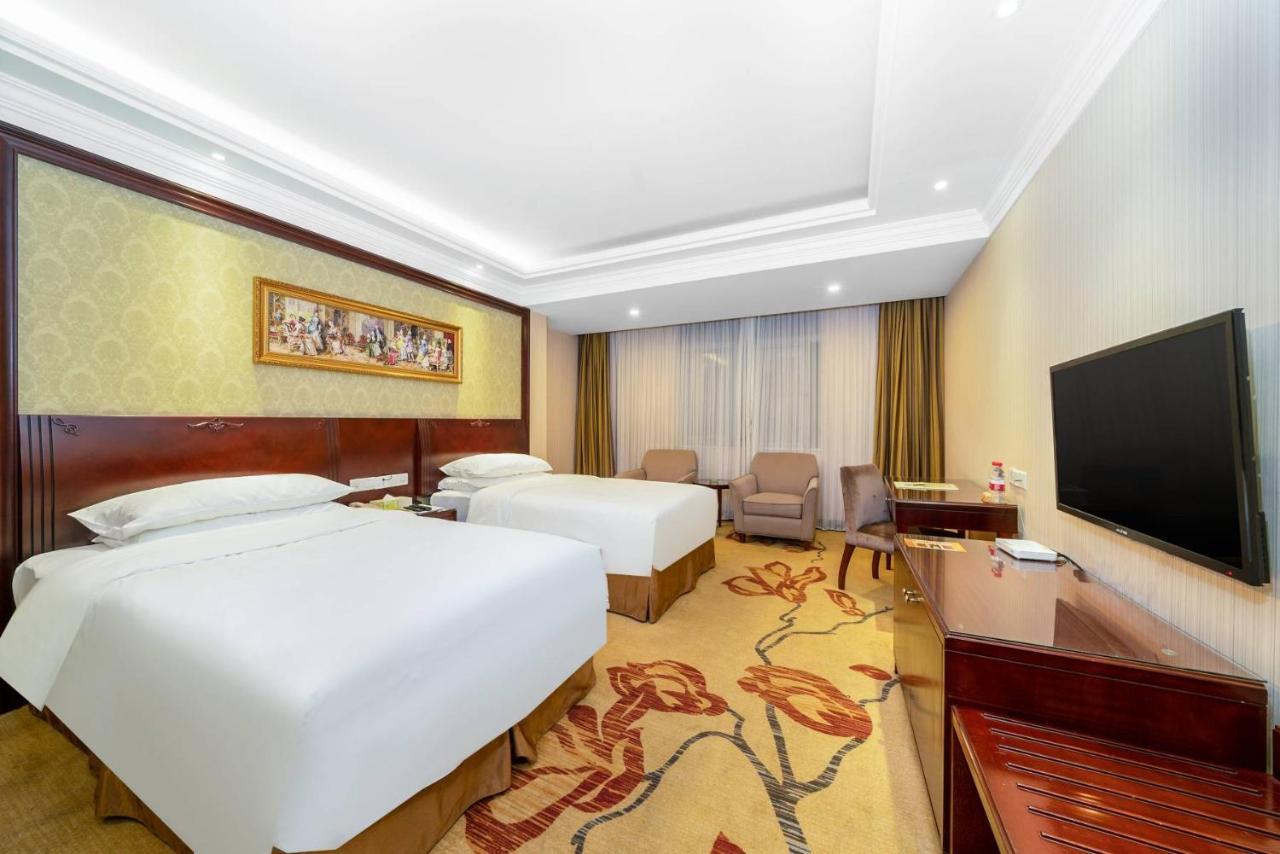 Vienna Hotel Dongguan Houjie Exhibition Center 외부 사진