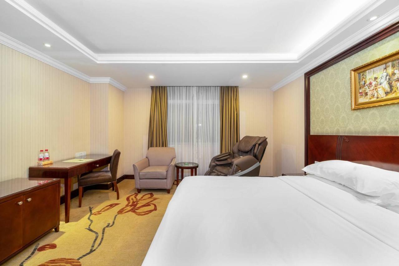 Vienna Hotel Dongguan Houjie Exhibition Center 외부 사진